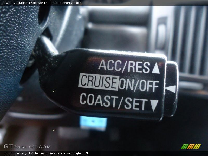 Carbon Pearl / Black 2011 Mitsubishi Endeavor LS