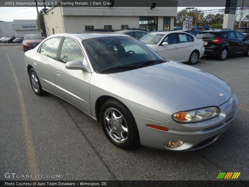 Sterling Metallic / Dark Gray 2001 Oldsmobile Aurora 4.0