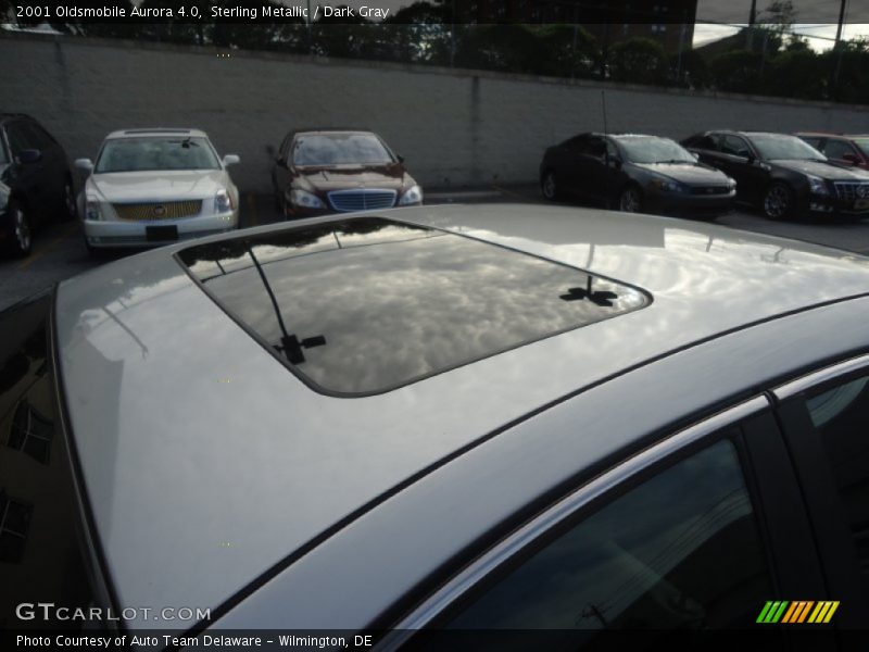 Sterling Metallic / Dark Gray 2001 Oldsmobile Aurora 4.0