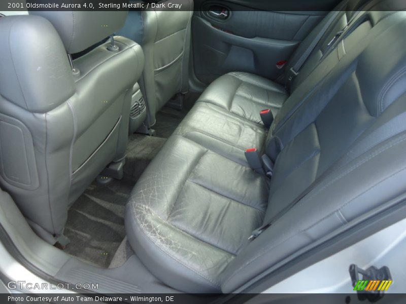 Sterling Metallic / Dark Gray 2001 Oldsmobile Aurora 4.0