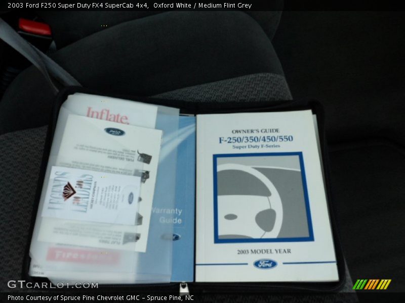 Oxford White / Medium Flint Grey 2003 Ford F250 Super Duty FX4 SuperCab 4x4
