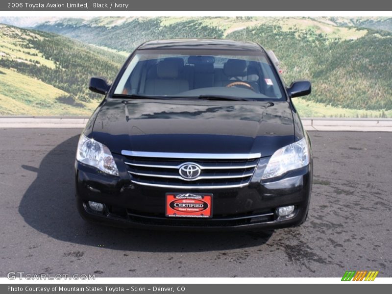 Black / Ivory 2006 Toyota Avalon Limited