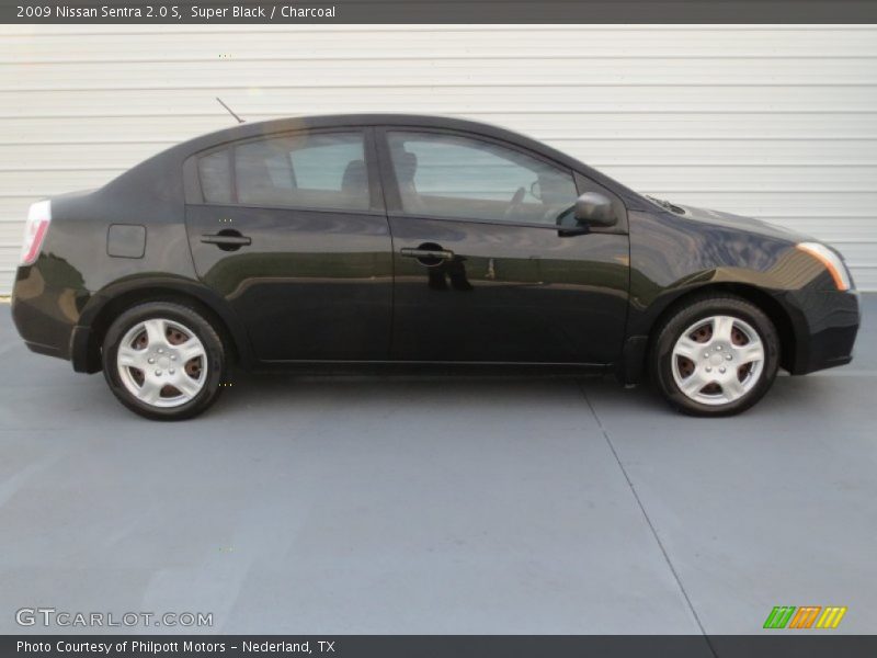 Super Black / Charcoal 2009 Nissan Sentra 2.0 S