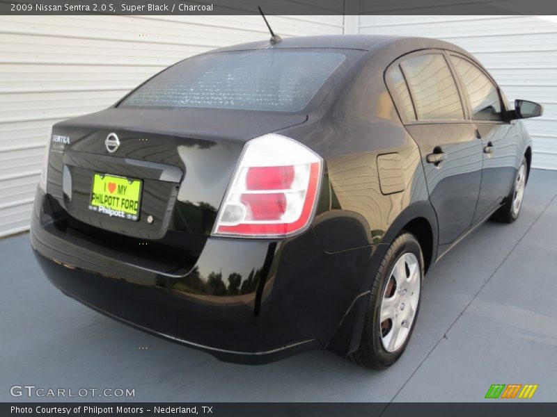 Super Black / Charcoal 2009 Nissan Sentra 2.0 S
