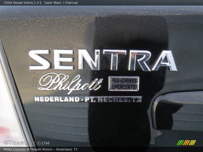 Super Black / Charcoal 2009 Nissan Sentra 2.0 S