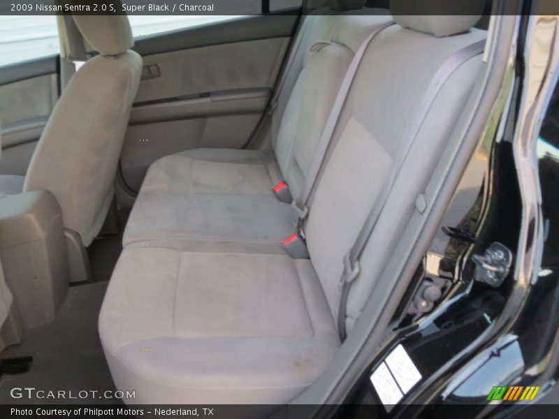 Super Black / Charcoal 2009 Nissan Sentra 2.0 S