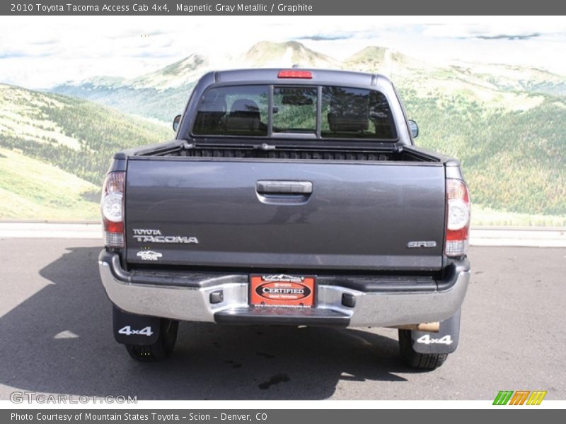 Magnetic Gray Metallic / Graphite 2010 Toyota Tacoma Access Cab 4x4