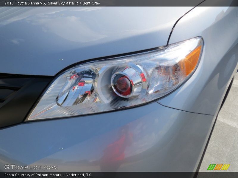 Silver Sky Metallic / Light Gray 2013 Toyota Sienna V6