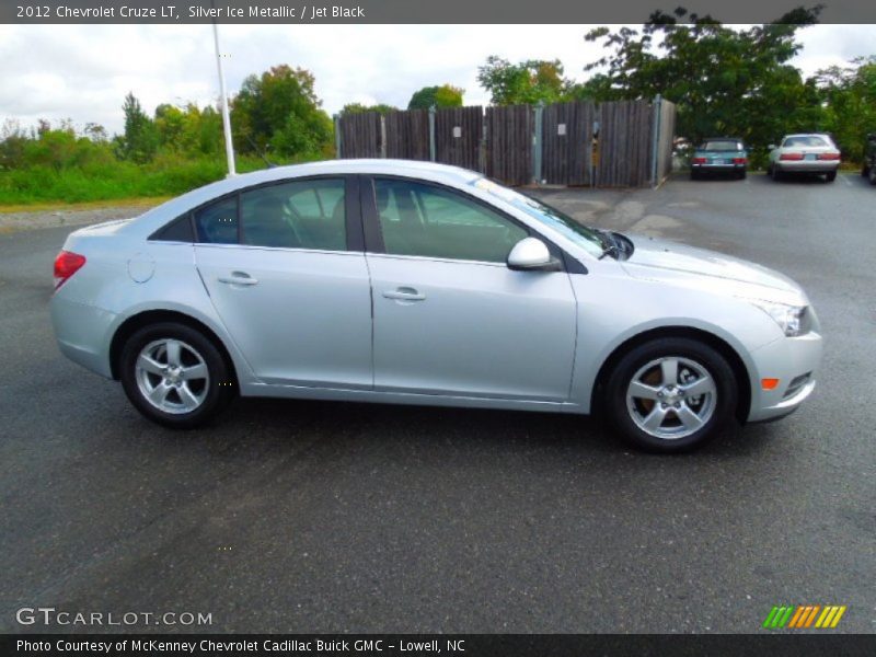 Silver Ice Metallic / Jet Black 2012 Chevrolet Cruze LT