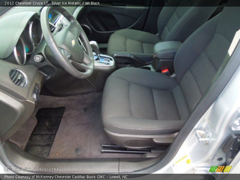 Silver Ice Metallic / Jet Black 2012 Chevrolet Cruze LT