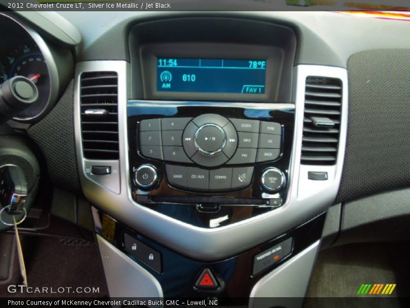 Silver Ice Metallic / Jet Black 2012 Chevrolet Cruze LT