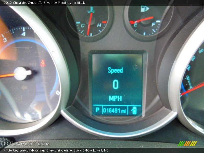 Silver Ice Metallic / Jet Black 2012 Chevrolet Cruze LT