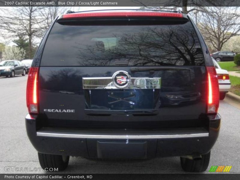 Blue Chip / Cocoa/Light Cashmere 2007 Cadillac Escalade AWD