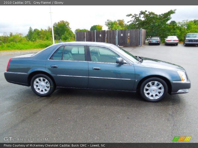 Grey Flannel / Ebony 2010 Cadillac DTS