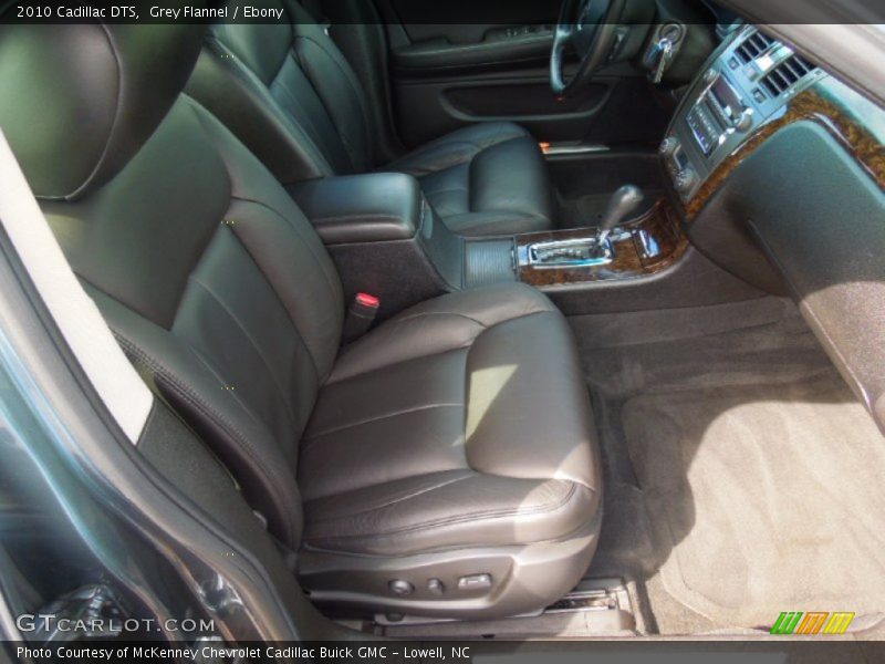 Grey Flannel / Ebony 2010 Cadillac DTS
