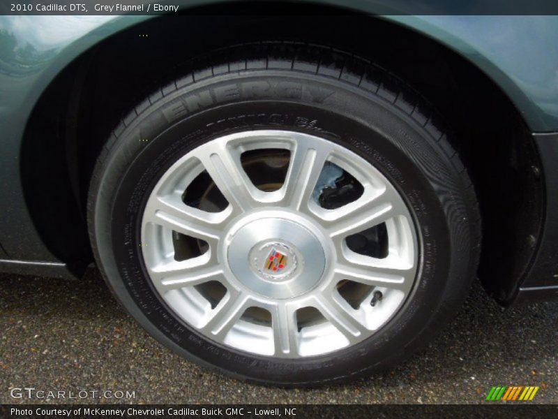 Grey Flannel / Ebony 2010 Cadillac DTS