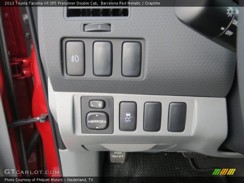 Controls of 2013 Tacoma V6 SR5 Prerunner Double Cab