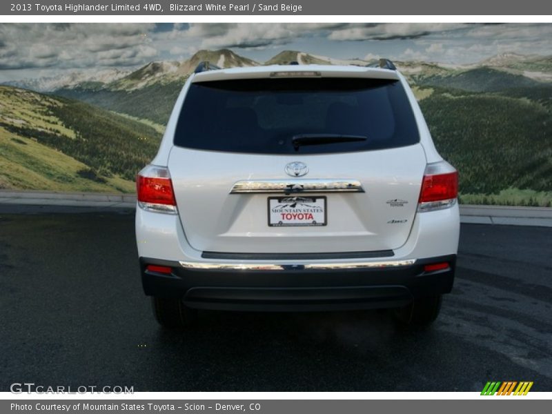 Blizzard White Pearl / Sand Beige 2013 Toyota Highlander Limited 4WD