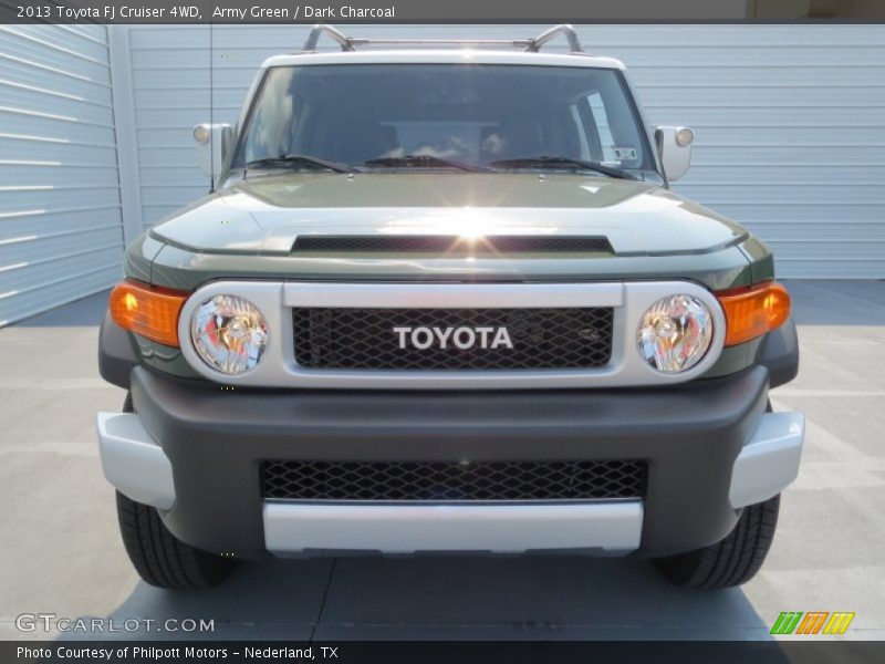 Army Green / Dark Charcoal 2013 Toyota FJ Cruiser 4WD
