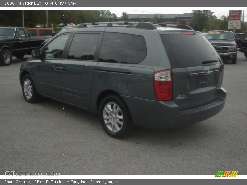 Olive Gray / Gray 2006 Kia Sedona EX