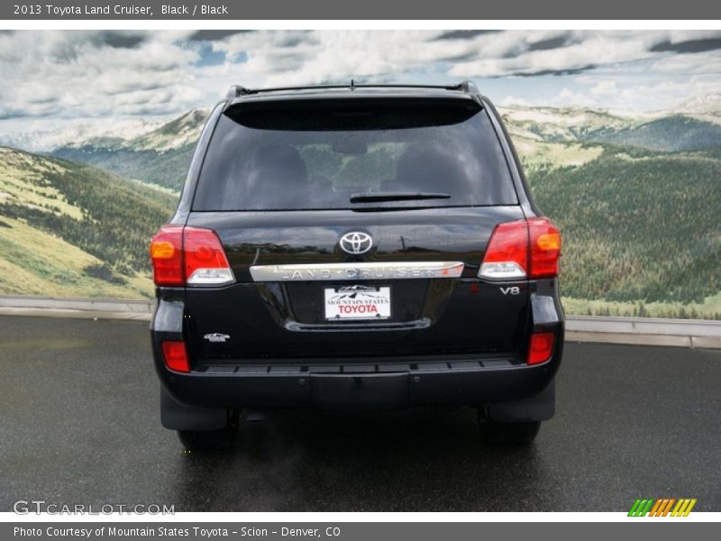 Black / Black 2013 Toyota Land Cruiser