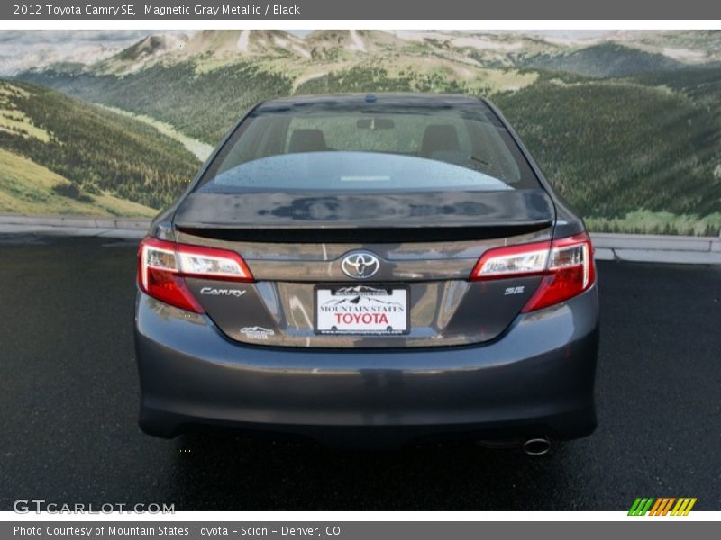 Magnetic Gray Metallic / Black 2012 Toyota Camry SE