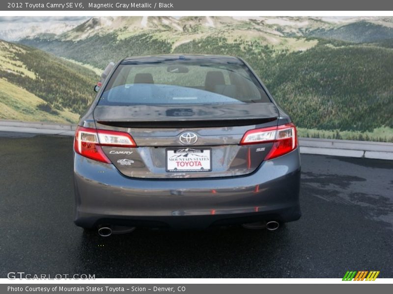 Magnetic Gray Metallic / Black 2012 Toyota Camry SE V6