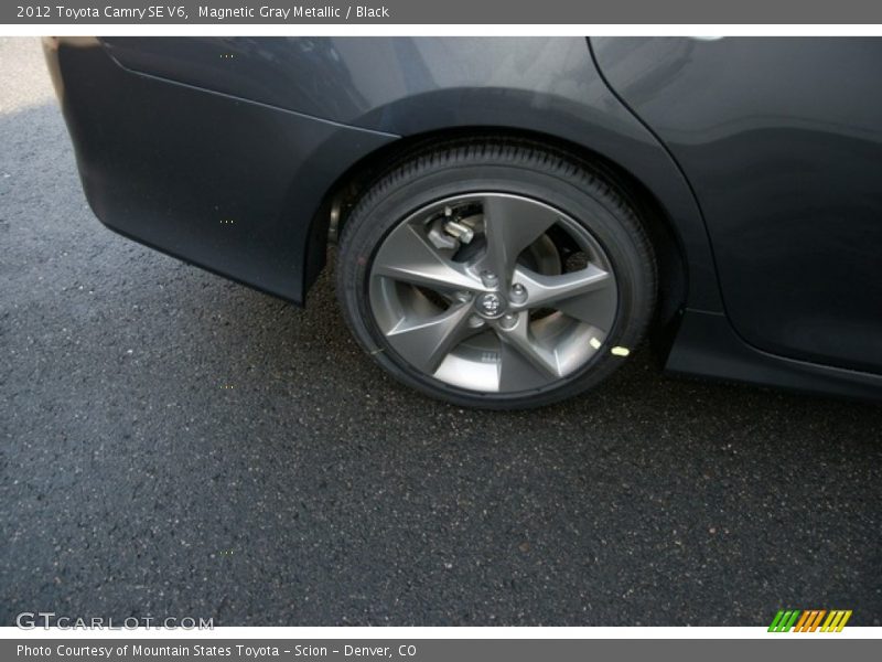 Magnetic Gray Metallic / Black 2012 Toyota Camry SE V6