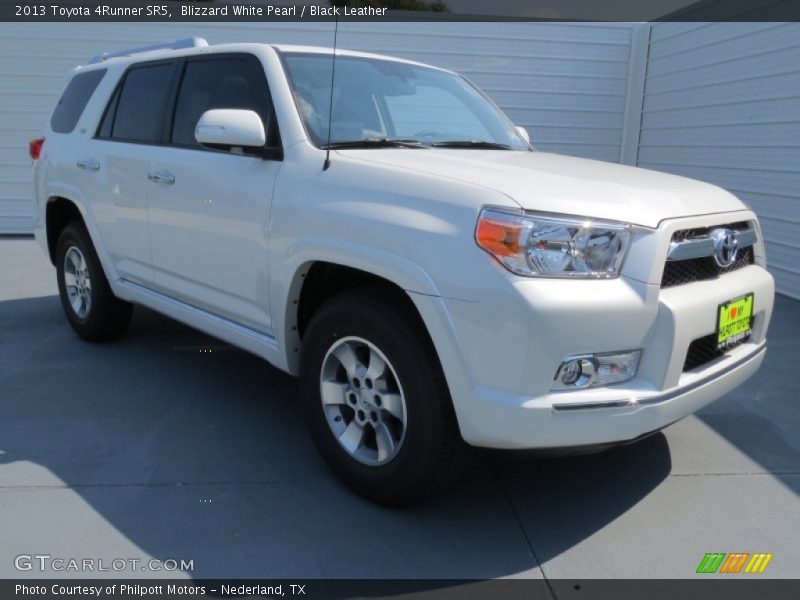 Blizzard White Pearl / Black Leather 2013 Toyota 4Runner SR5