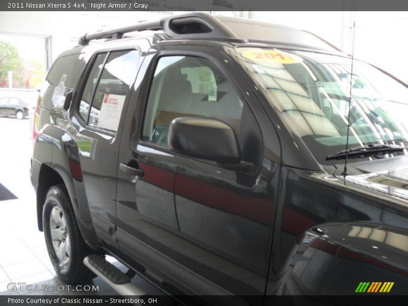 Night Armor / Gray 2011 Nissan Xterra S 4x4