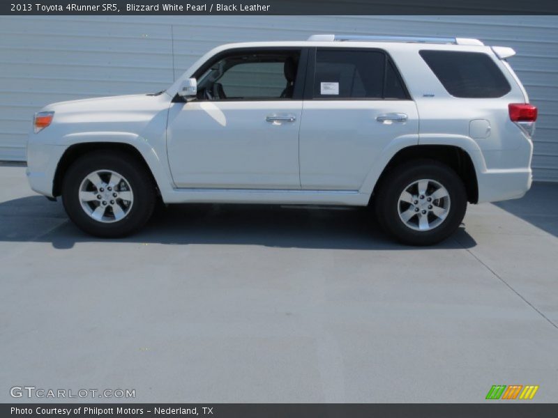 Blizzard White Pearl / Black Leather 2013 Toyota 4Runner SR5