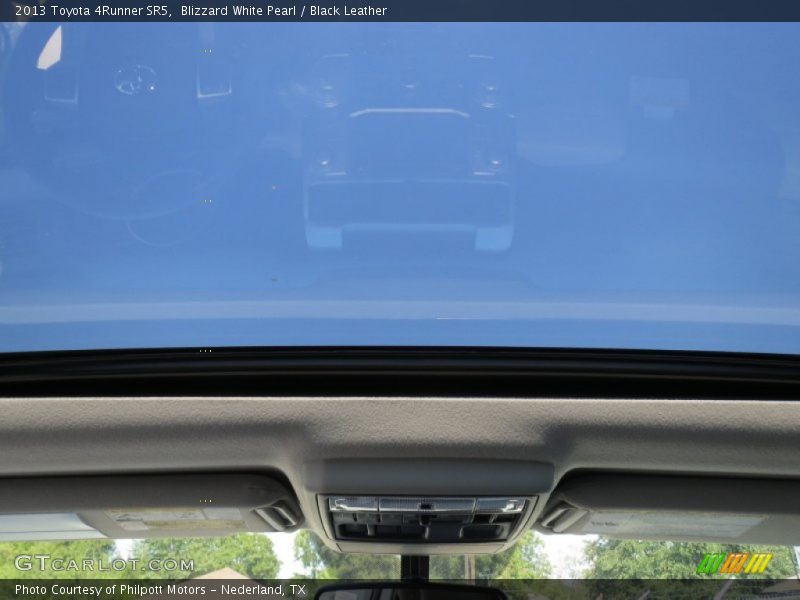 Blizzard White Pearl / Black Leather 2013 Toyota 4Runner SR5