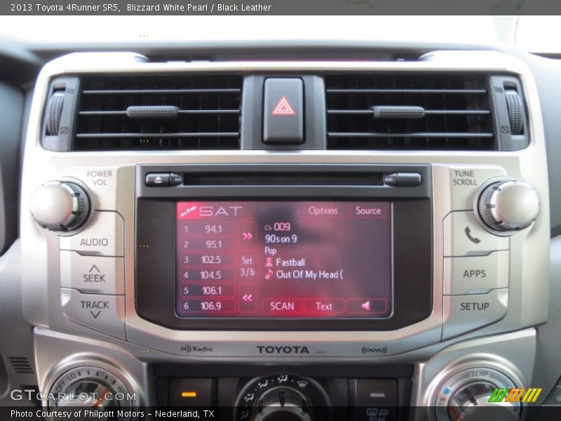 Blizzard White Pearl / Black Leather 2013 Toyota 4Runner SR5