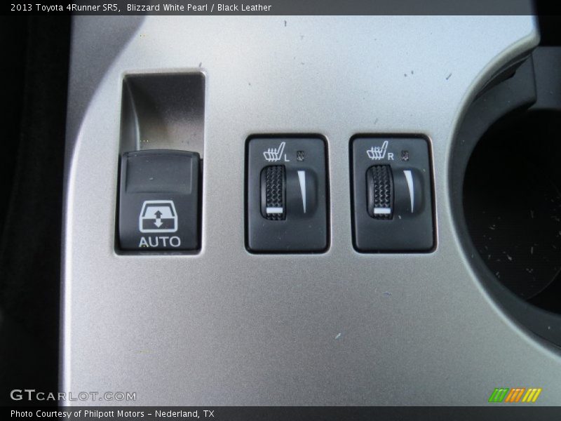 Blizzard White Pearl / Black Leather 2013 Toyota 4Runner SR5