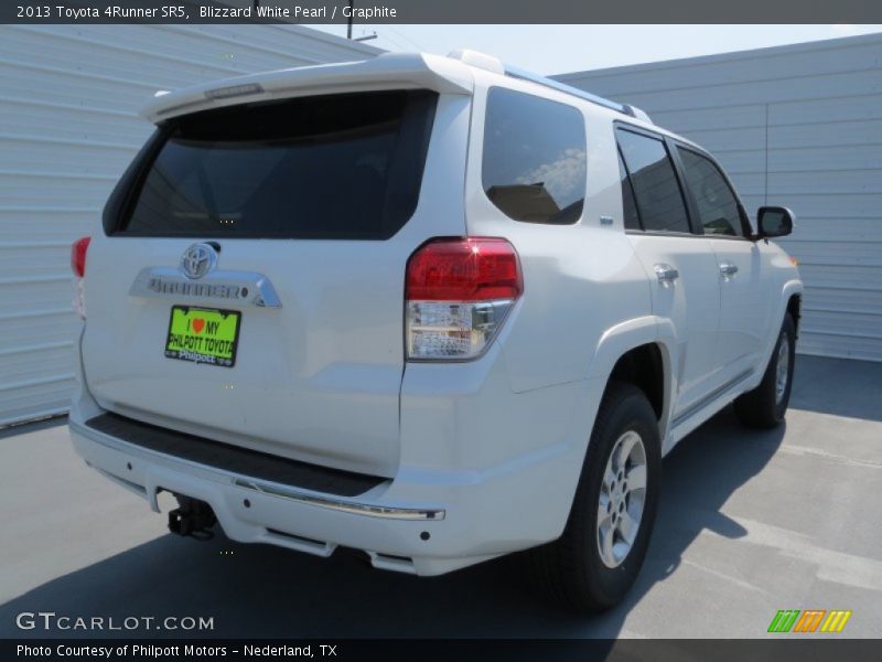 Blizzard White Pearl / Graphite 2013 Toyota 4Runner SR5