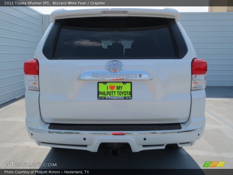 Blizzard White Pearl / Graphite 2013 Toyota 4Runner SR5