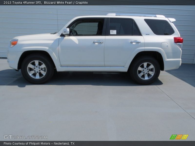 Blizzard White Pearl / Graphite 2013 Toyota 4Runner SR5