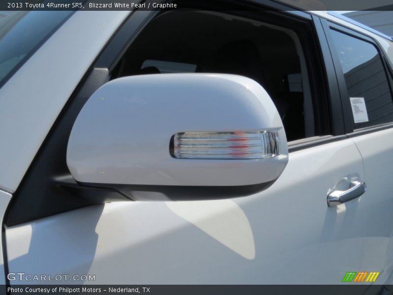 Blizzard White Pearl / Graphite 2013 Toyota 4Runner SR5