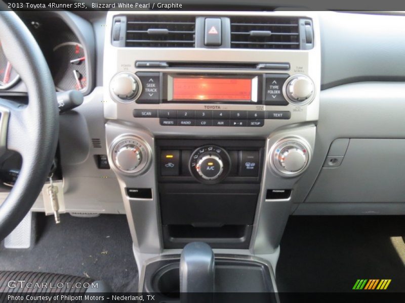 Blizzard White Pearl / Graphite 2013 Toyota 4Runner SR5