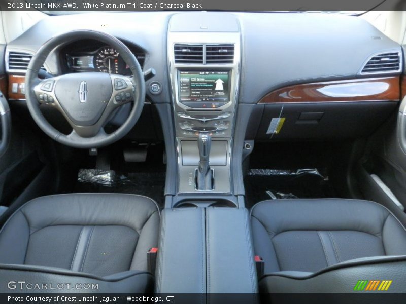 White Platinum Tri-Coat / Charcoal Black 2013 Lincoln MKX AWD