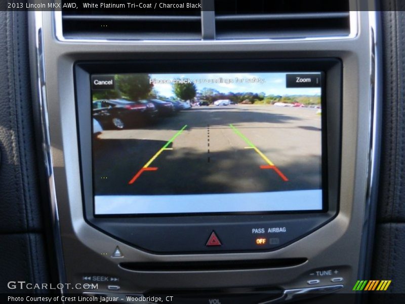 White Platinum Tri-Coat / Charcoal Black 2013 Lincoln MKX AWD