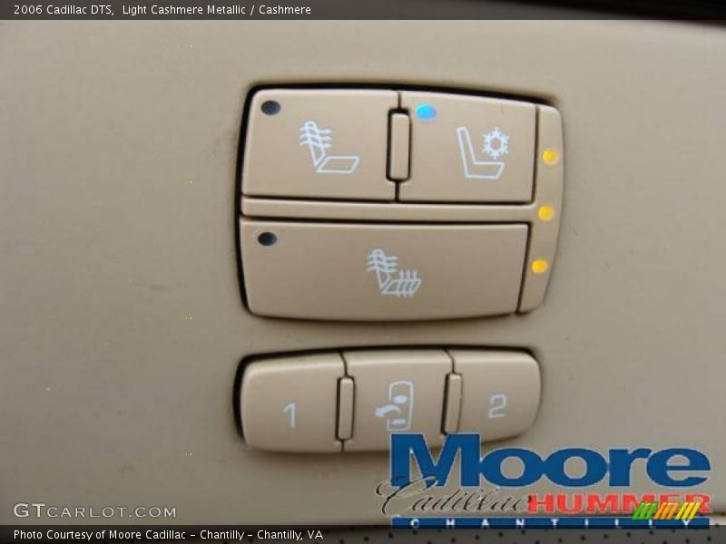 Light Cashmere Metallic / Cashmere 2006 Cadillac DTS