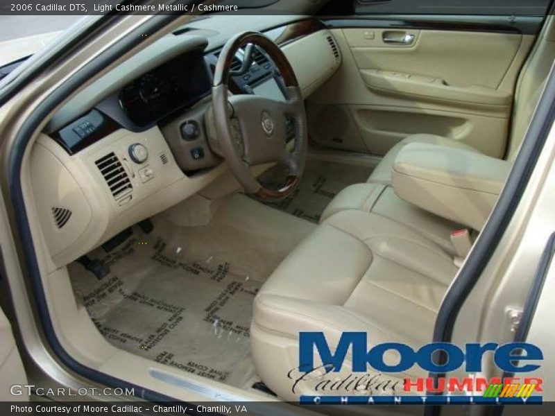 Light Cashmere Metallic / Cashmere 2006 Cadillac DTS