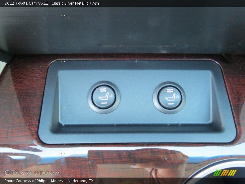 Classic Silver Metallic / Ash 2012 Toyota Camry XLE