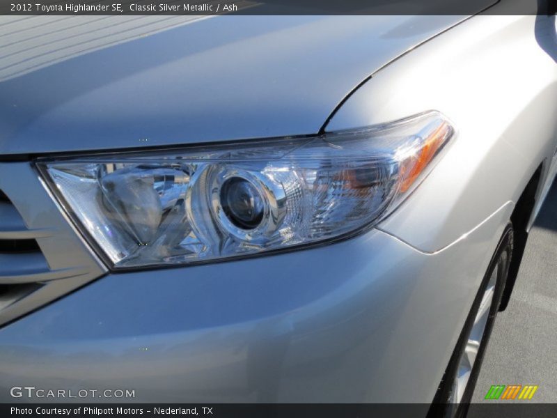 Classic Silver Metallic / Ash 2012 Toyota Highlander SE