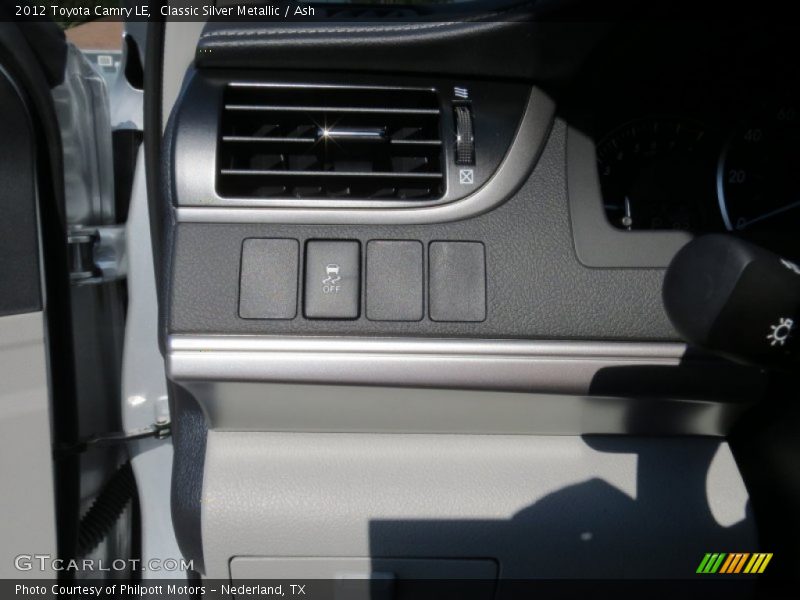 Classic Silver Metallic / Ash 2012 Toyota Camry LE
