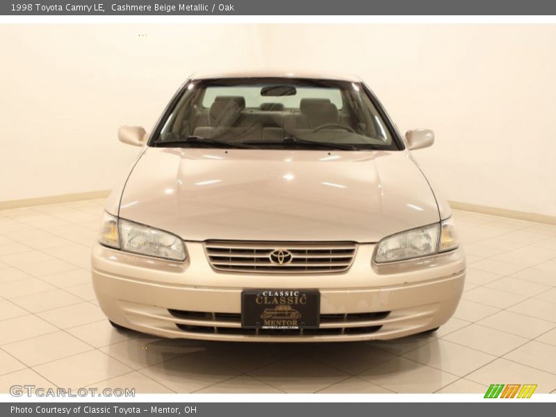 Cashmere Beige Metallic / Oak 1998 Toyota Camry LE