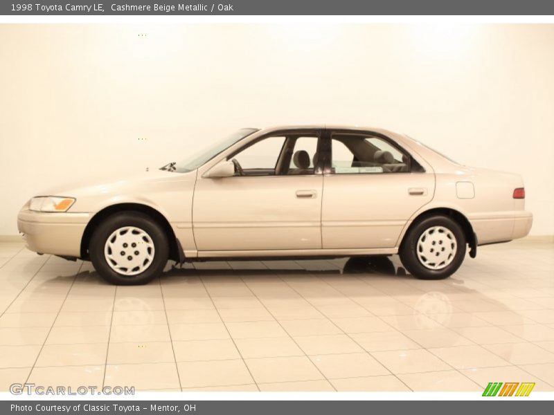 Cashmere Beige Metallic / Oak 1998 Toyota Camry LE