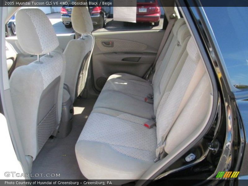 Obsidian Black / Beige 2005 Hyundai Tucson GLS V6 4WD