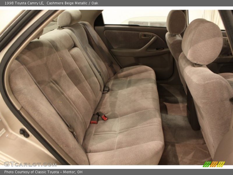 Cashmere Beige Metallic / Oak 1998 Toyota Camry LE